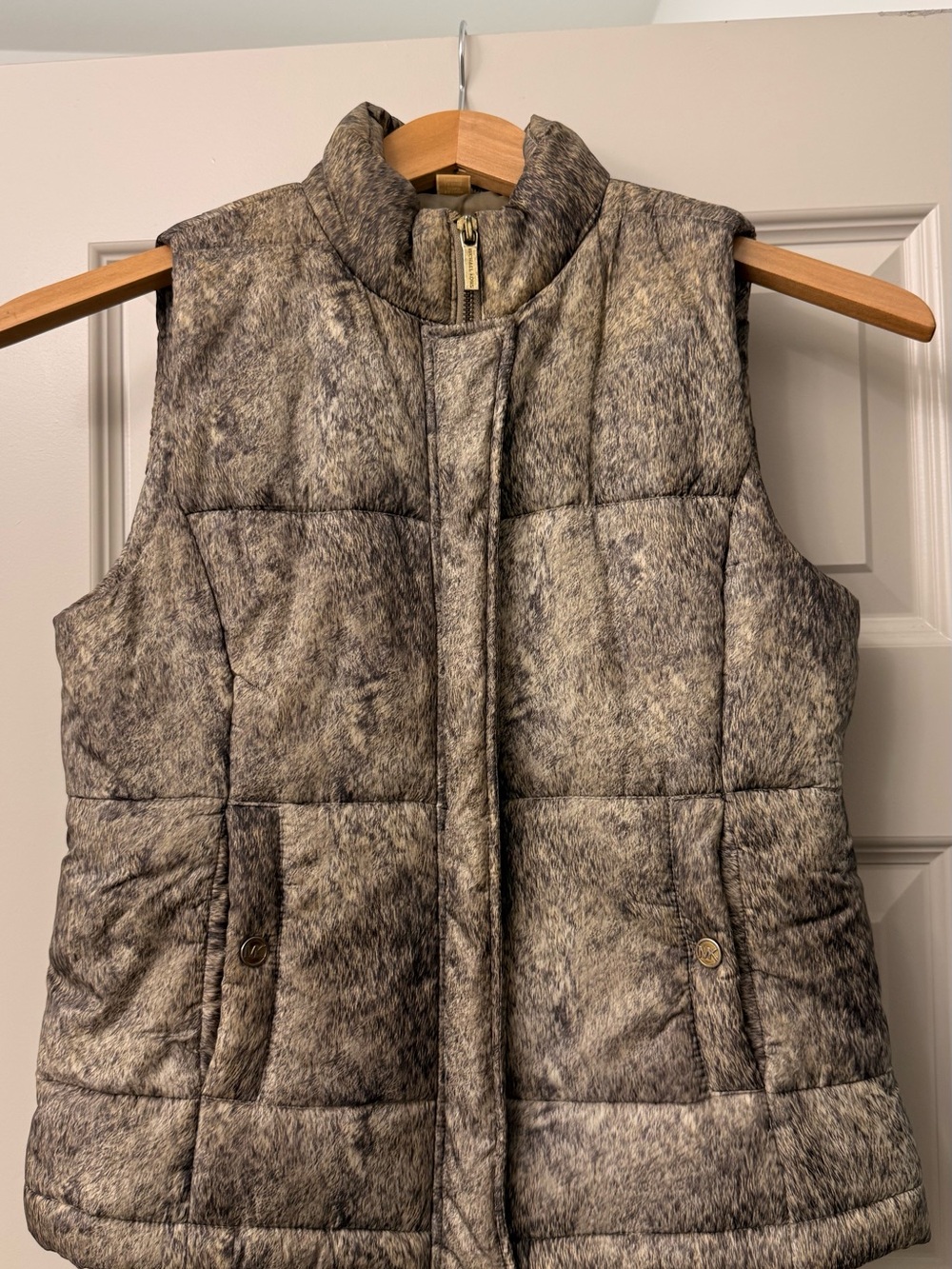MICHAEL Michael Kors Quilted Faux-Fur Print Puffer Vest - Gray